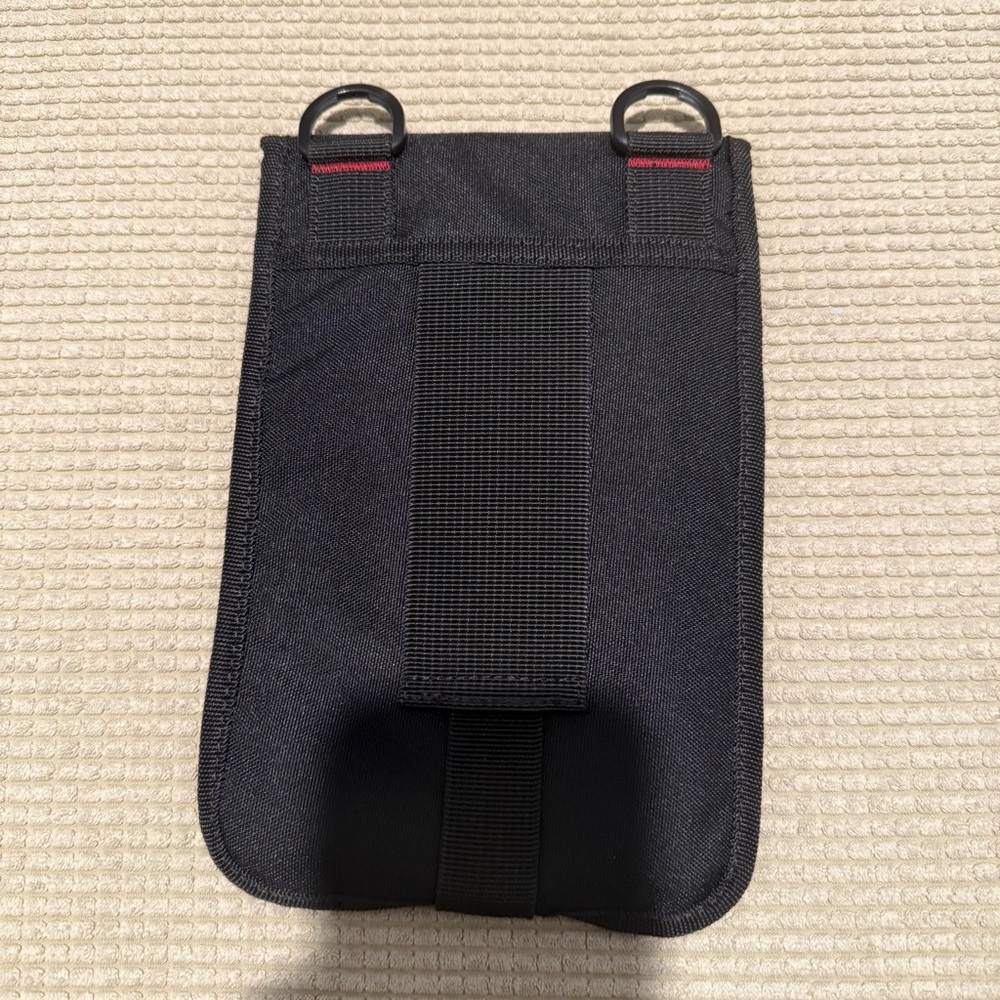 Quiksilver Travel/Organizer case - Picture 2 of 5